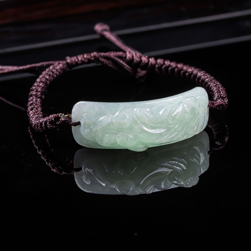 Vintage Fashion Accessories - Burmese Jadeite Pixiu Bracelet Carved Hand