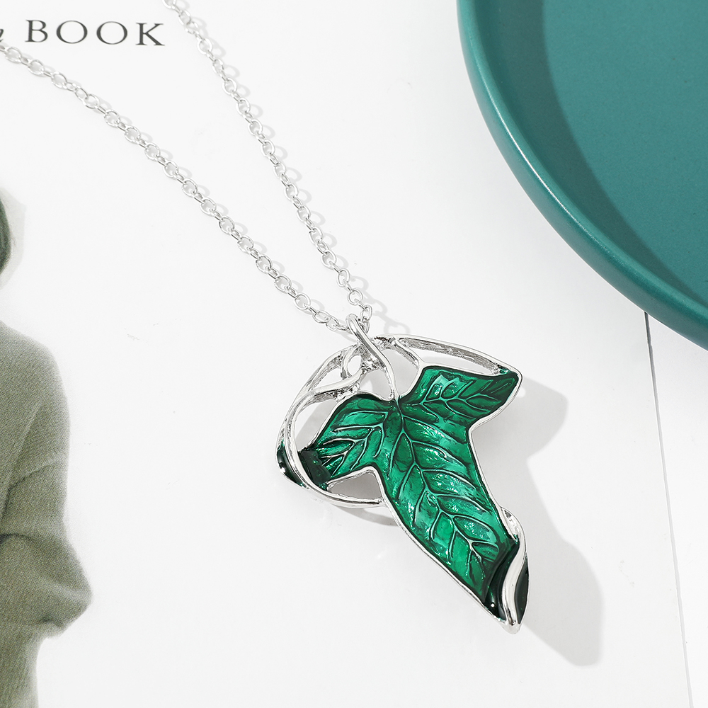 Vintage Green Leaf Pendant Nec - Vintage Fashion Accessories ulasan dan harga