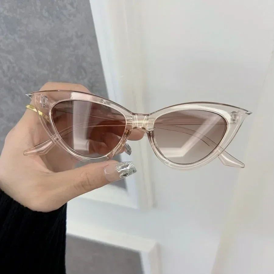 Small Frame Sunglasses Women M - Vintage Fashion Ladies ulasan dan harga
