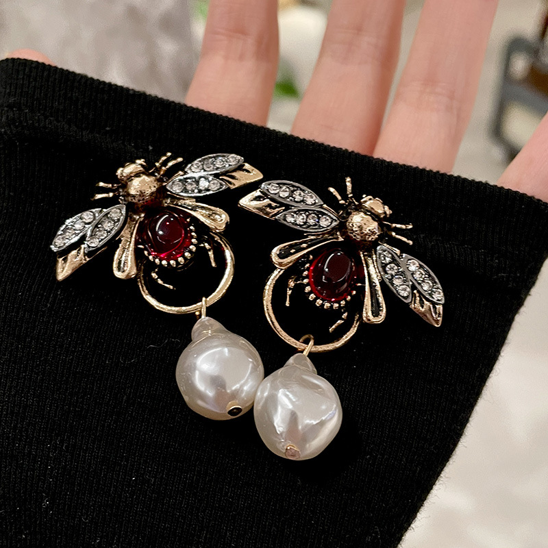 Vintage Bug Insect Dangle Earr - Vintage Fashion Bug ulasan dan harga